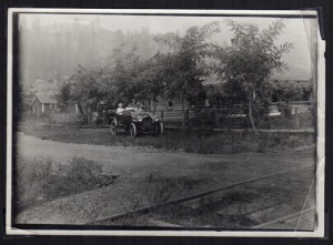 This is the Britan house in the early years. It would eventually become the “new” library. Note the railroad tracks!